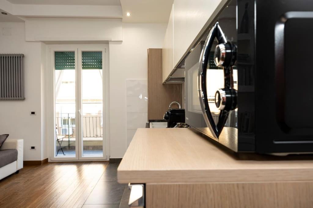 Stylish Apartment Rome Air Conditionig Wifi Tv 50 Metro 4 Minutes Away Esterno foto